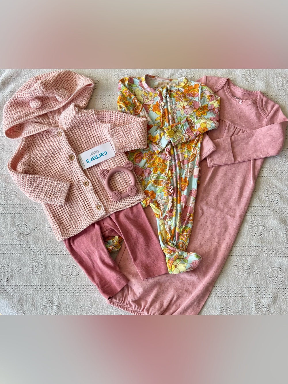 Baby Girl Bundle 0–3M | Bamboo + Knit Rose Set - Picture 1 of 7